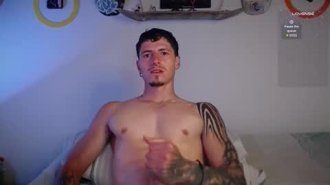 jamesss____ online show from 09-30-25, 05:23