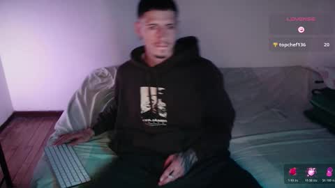 jamesss____ online show from 11-15-25, 09:54