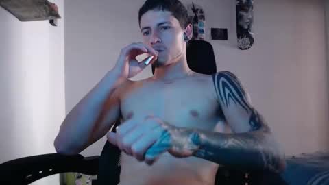 jamesss____ online show from 12-15-25, 05:28