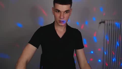 Snapshot of jamesstone49 chatting on 10-31-25, 03:24 JamesOn online show from 10-31-25, 03:24