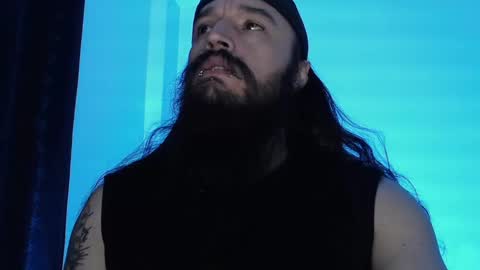 Snapshot of jamesvladi chatting on 01-01-25, 11:29 vlad online show from 01-01-25, 11:29