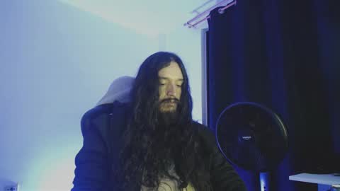 Snapshot of jamesvladi chatting on 01-12-25, 03:39 vlad online show from 01-12-25, 03:39