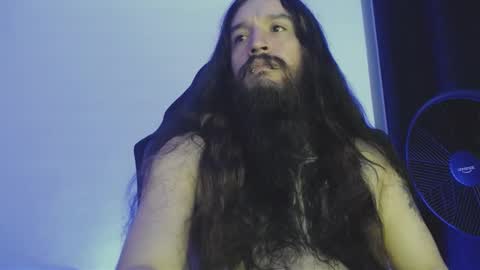 Snapshot of jamesvladi chatting on 01-13-25, 02:28 vlad online show from 01-13-25, 02:28