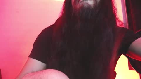 Snapshot of jamesvladi chatting on 01-17-25, 01:36 vlad online show from 01-17-25, 01:36