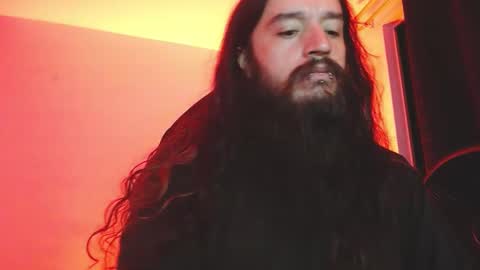 Snapshot of jamesvladi chatting on 01-19-25, 05:48 vlad online show from 01-19-25, 05:48