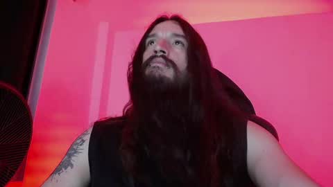 Snapshot of jamesvladi chatting on 01-23-25, 01:19 vlad online show from 01-23-25, 01:19