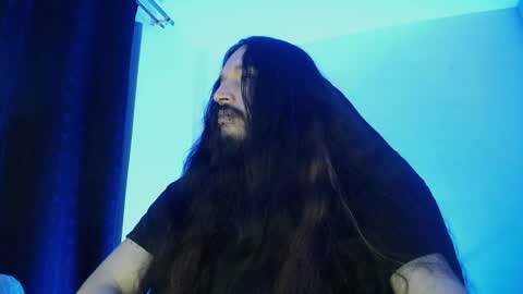 Snapshot of jamesvladi chatting on 02-01-25, 04:03 vlad online show from 02-01-25, 04:03