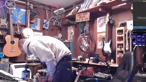 Jameswebbscope online show from 10-05-25, 11:19