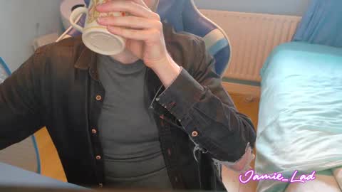 Jamie online show from 02-15-25, 12:01