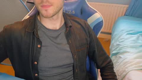 Jamie online show from 02-15-25, 03:06