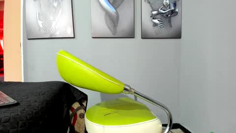 jamiee f online show from 01-31-25, 02:49