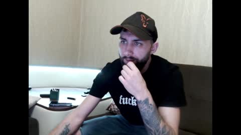 Robbie online show from 02-13-25, 06:41