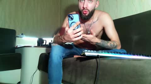 Robbie online show from 02-23-25, 06:28