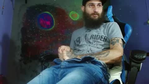 Jammes. online show from 02-18-25, 02:05