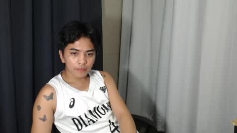 Snapshot of jamray_2 chatting on 12-15-25, 05:06 jam online show from 12-15-25, 05:06