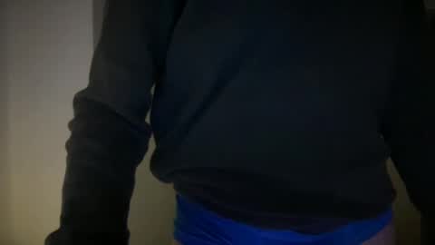 Snapshot of jamsix chatting on 12-29-24, 02:38 Jamsix online show from 12-29-24, 02:38