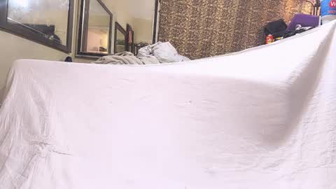 Bootyshows online show from 12-19-25, 11:50