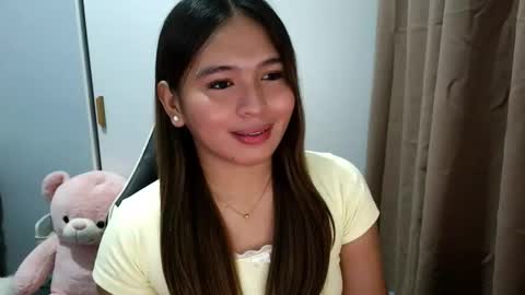 Snapshot of jane_bratxxx chatting on 09-25-25, 12:14 YOUR LOVELY JANE online show from 09-25-25, 12:14