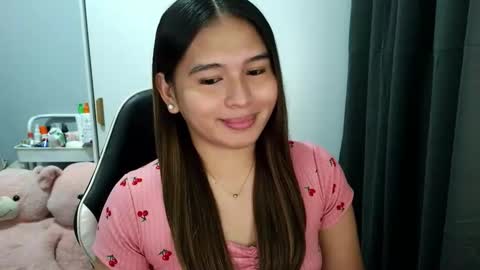 Snapshot of jane_bratxxx chatting on 10-15-25, 09:48 YOUR LOVELY JANE online show from 10-15-25, 09:48