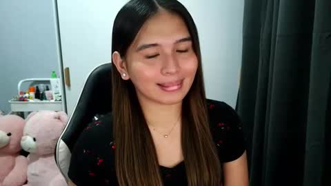 Snapshot of jane_bratxxx chatting on 10-17-25, 10:12 YOUR LOVELY JANE online show from 10-17-25, 10:12