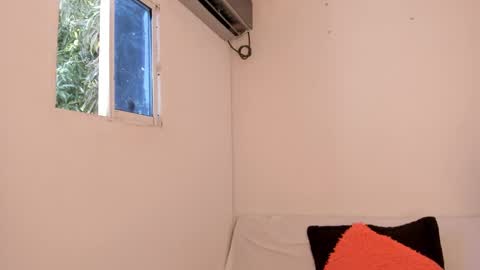 Snapshot of jane_monttgomery chatting on 02-13-25, 05:01 Jane M online show from 02-13-25, 05:01