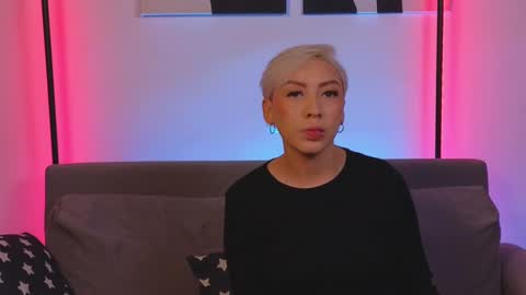 Snapshot of janehart_ chatting on 02-19-25, 01:18 Jane online show from 02-19-25, 01:18