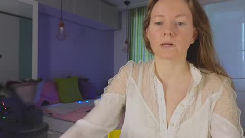 Snapshot of janepearl chatting on 01-09-25, 10:41 janepearl online show from 01-09-25, 10:41