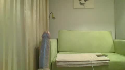 Snapshot of janet_jay_ chatting on 12-08-24, 01:03 Janet online show from 12-08-24, 01:03