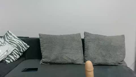 Snapshot of janet_jay_ chatting on 12-14-25, 03:06 Janet online show from 12-14-25, 03:06