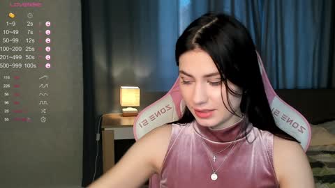 Snapshot of janetfletcher chatting on 12-25-24, 07:35 janetfletcher online show from 12-25-24, 07:35
