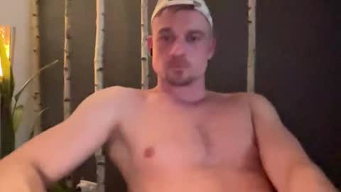 Snapshot of janettarobin chatting on 03-04-26, 12:27 RoJan online show from 03-04-26, 12:27