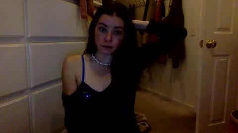 janicepepper online show from 12-31-24, 01:41