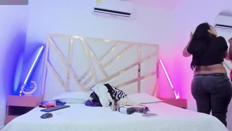 Snapshot of janna_foxx chatting on 11-07-25, 04:12 Janna online show from 11-07-25, 04:12