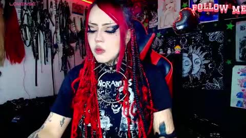      online show from 12-01-25, 11:43