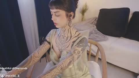   jmaybe e online show from 10-09-25, 02:37