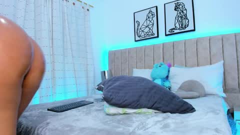 Jane online show from 02-18-25, 01:00