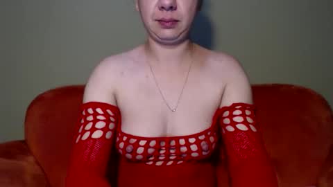 Snapshot of jannee29 chatting on 10-17-25, 06:21 janne online show from 10-17-25, 06:21