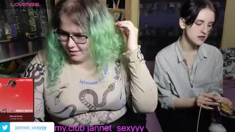 Jannet online show from 12-21-25, 06:04