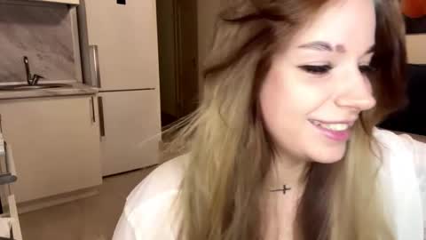 Janni online show from 11-07-25, 05:46