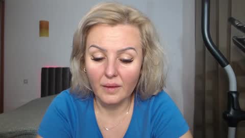 jaqueline88 online show from 12-17-24, 06:02