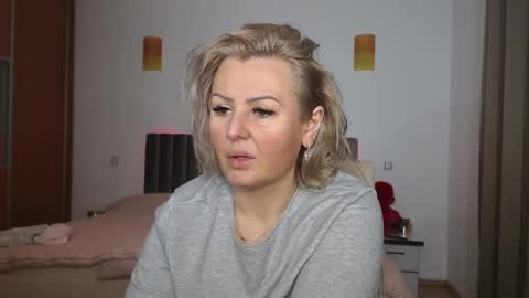 jaqueline88 online show from 01-24-25, 05:53