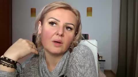 jaqueline88 online show from 03-01-25, 05:05