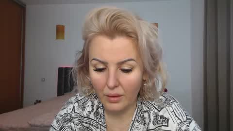 jaqueline88 online show from 03-05-25, 06:44