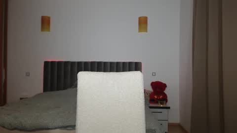 jaqueline88 online show from 03-11-25, 02:29