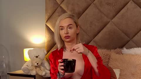 jaquelinemerlot online show from 12-18-24, 07:04