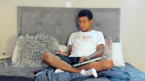 Snapshot of jared_blake chatting on 01-06-25, 12:59 jared_blake online show from 01-06-25, 12:59