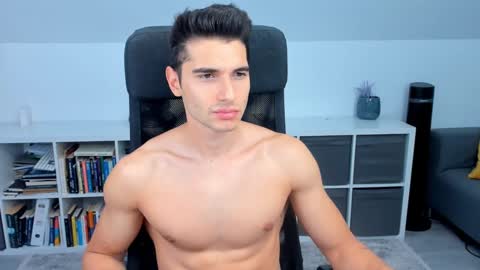 Jared Shaw online show from 02-08-25, 05:29