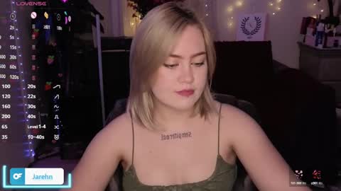 Jaren online show from 09-15-25, 02:55