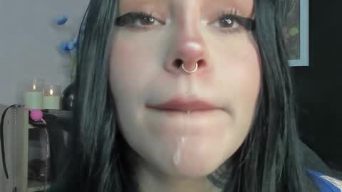 Maria online show from 11-23-25, 01:49