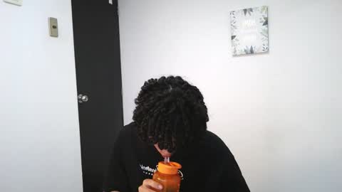 Snapshot of jash_7 chatting on 10-21-25, 03:40 jash online show from 10-21-25, 03:40